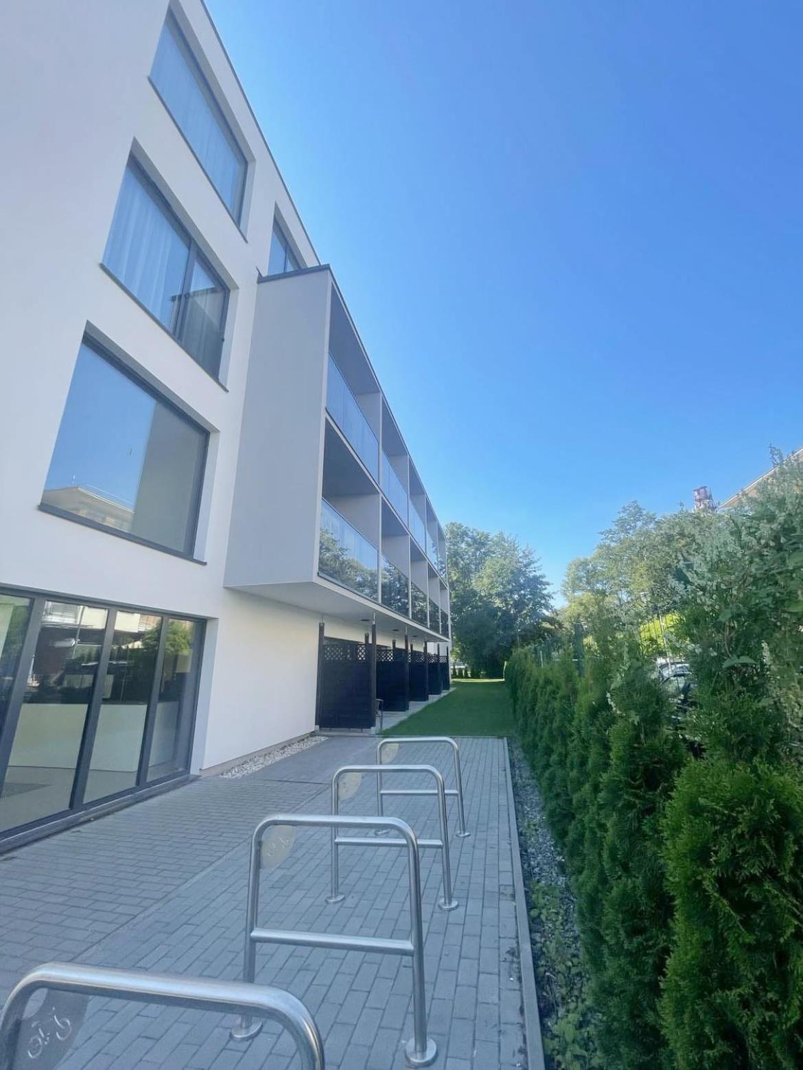 קולובז'ג Lulu Apartments - Rosa - Studio Hotelowe Z Klimatyzacja I Konsola Ps4 - Solny Resort מראה חיצוני תמונה